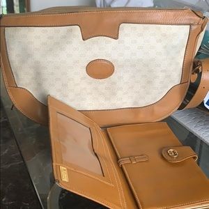 Vintage Gucci purse and wallet